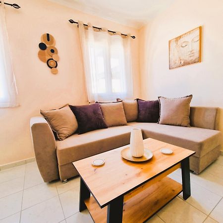Estrella Apartment Sparta Zewnętrze zdjęcie